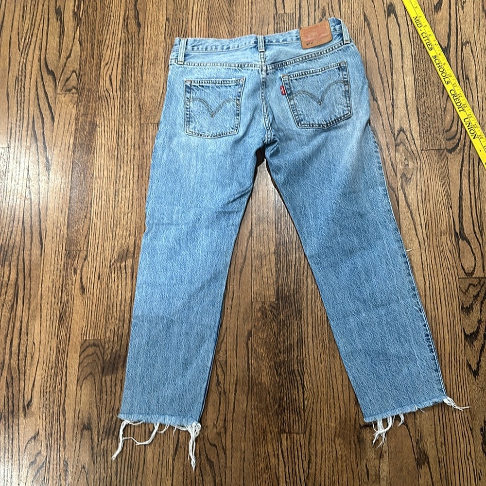 Levi’s ct, great distressed jeans - Picture 5 of 5